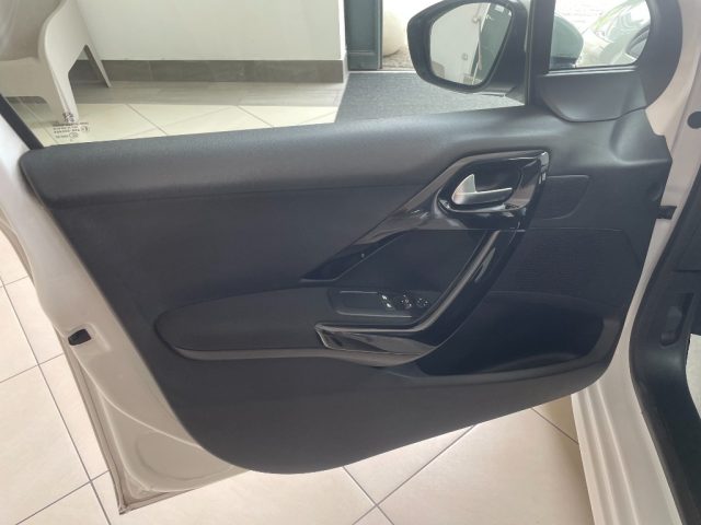 PEUGEOT 208 usata, con Cruise Control
