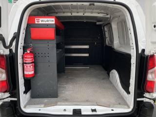 PEUGEOT Partner usata, con Specchietti laterali elettrici