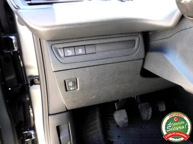 PEUGEOT 208 usata, con Lettore CD