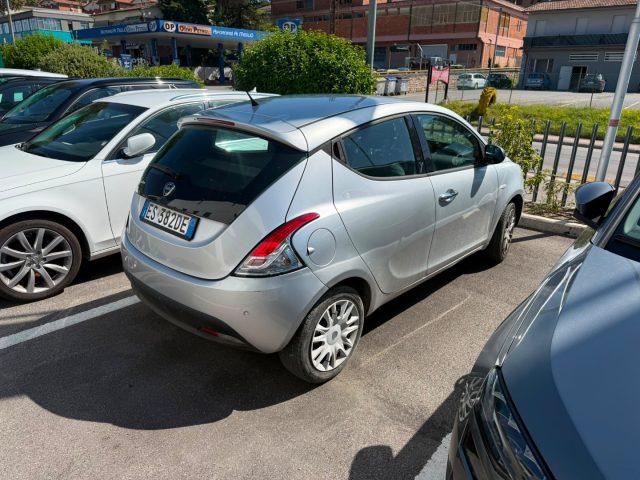 LANCIA Ypsilon usata, con Airbag Passeggero