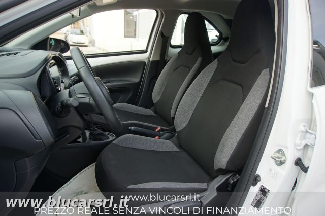 TOYOTA Aygo X usata, con Chiusura centralizzata
