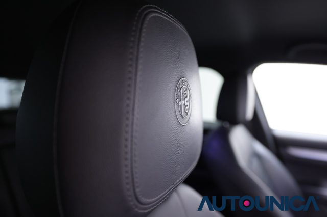 ALFA ROMEO Stelvio usata, con Fari full-led