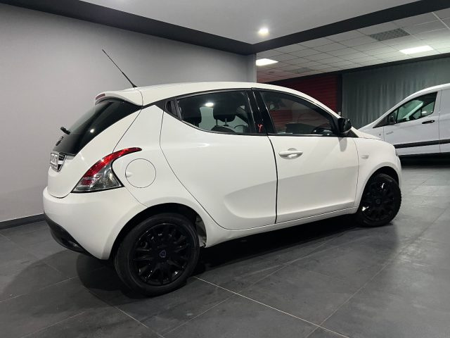 LANCIA Ypsilon usata, con Airbag Passeggero