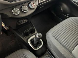 TOYOTA Yaris usata, con ESP
