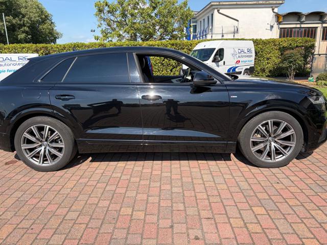 AUDI Q8 usata, con Airbag laterali
