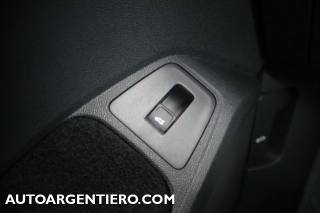 VOLKSWAGEN Tiguan usata, con Fari LED
