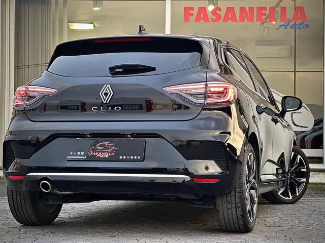 RENAULT Clio usata, con Park Distance Control