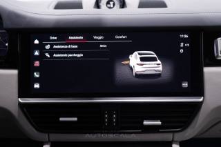PORSCHE Cayenne usata, con Autoradio digitale