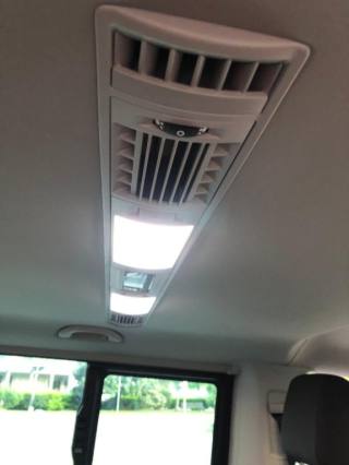 VOLKSWAGEN Caravelle usata, con Chiusura centralizzata
