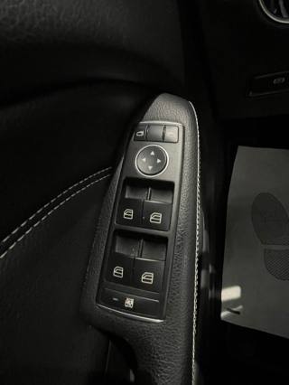 MERCEDES-BENZ B 180 usata, con Sistema di navigazione