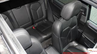 PORSCHE Macan usata, con Sensori di parcheggio anteriori