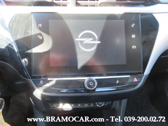 OPEL Corsa usata, con USB