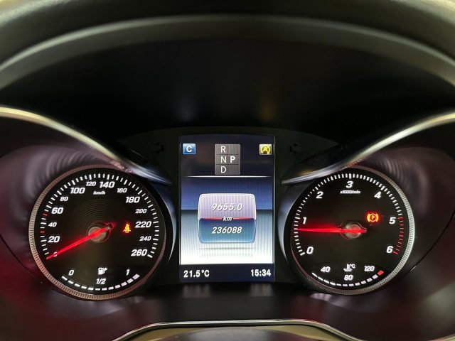 MERCEDES-BENZ C 220 usata, con Trazione integrale