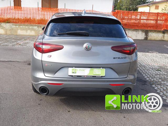 ALFA ROMEO Stelvio usata, con Autoradio