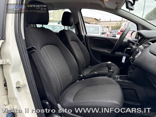 FIAT Punto usata, con Autoradio