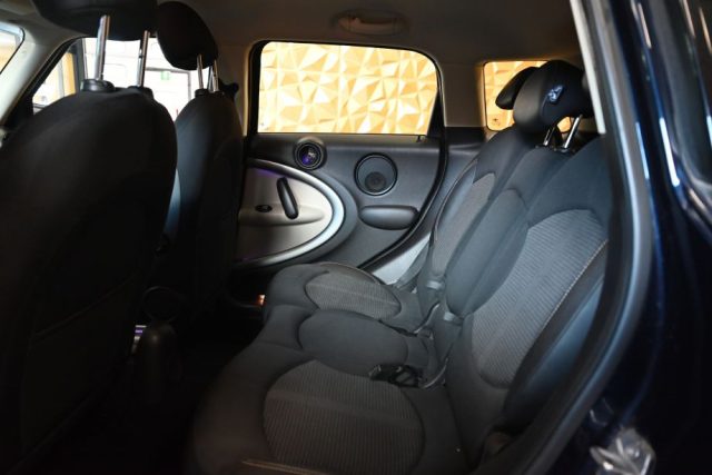 MINI Countryman usata 26