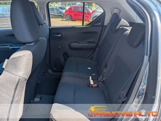 SUZUKI Ignis usata, con Autoradio