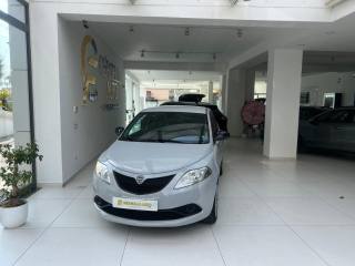 LANCIA Ypsilon usata, con Airbag