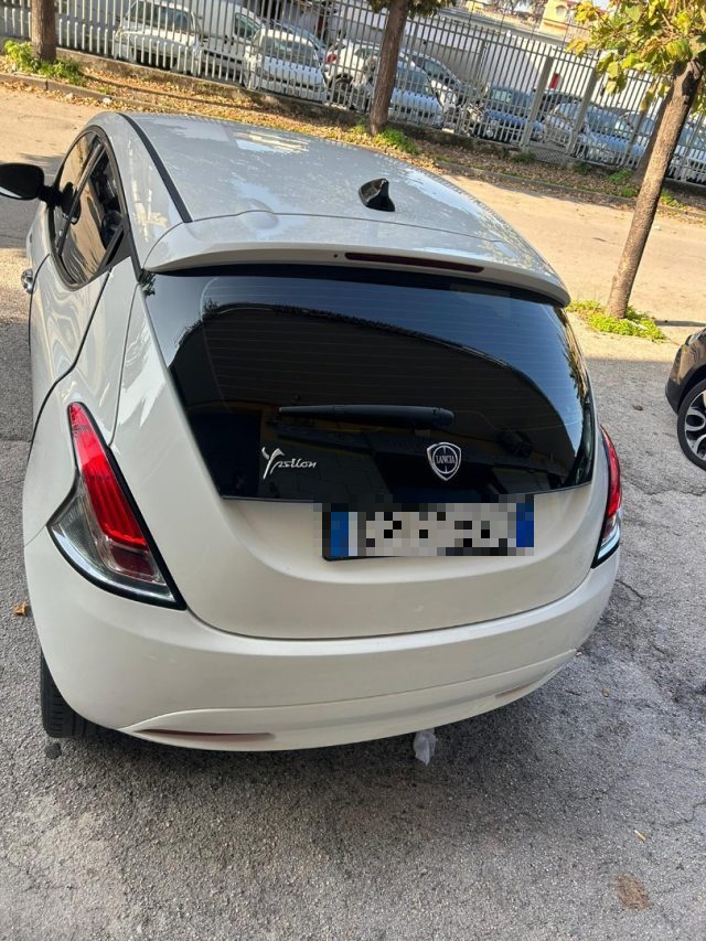 LANCIA Ypsilon usata, con Alzacristalli elettrici