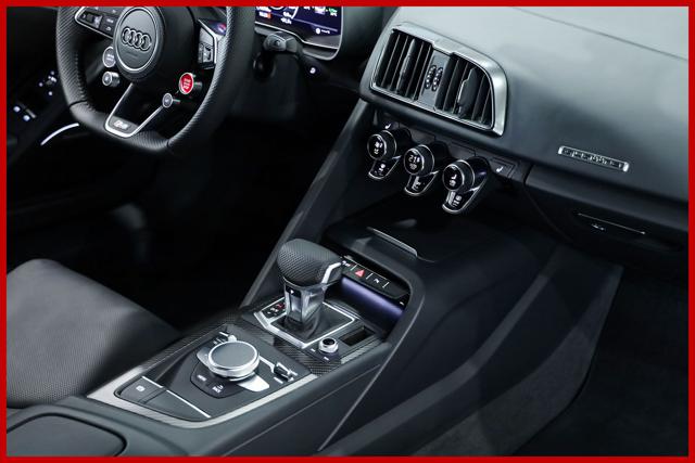 AUDI R8 usata, con Fari Xenon