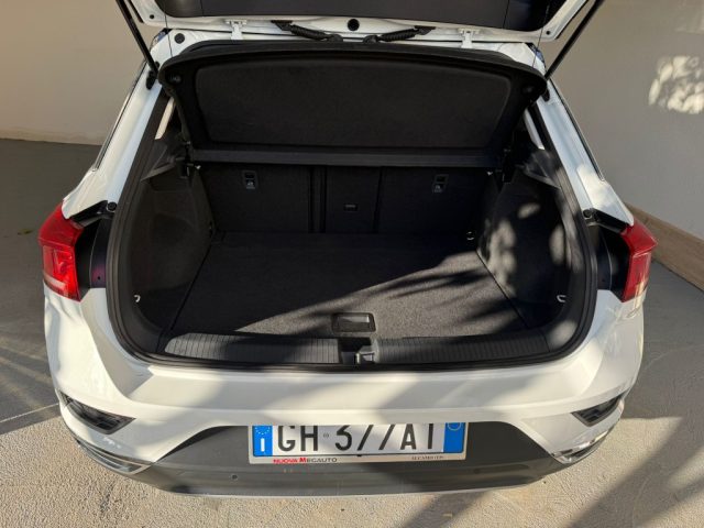 VOLKSWAGEN T-Roc usata, con Specchietti laterali elettrici