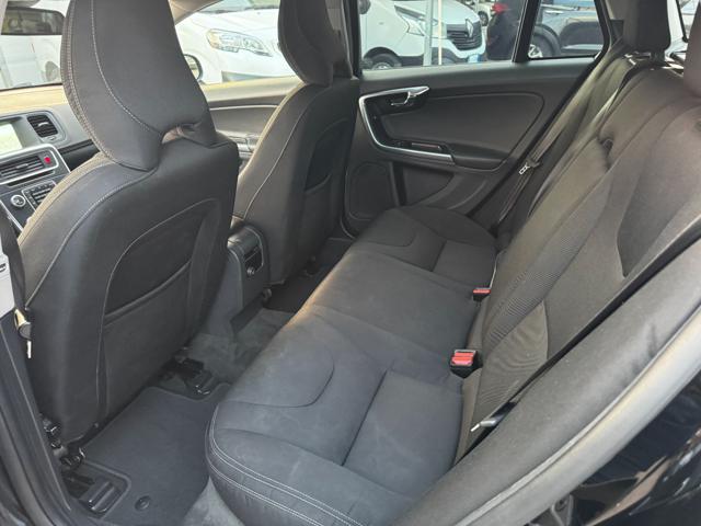 VOLVO V60 usata, con Specchietti laterali elettrici