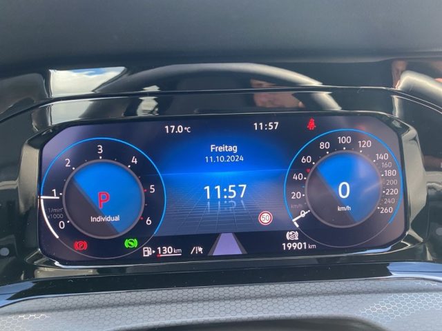 VOLKSWAGEN Golf usata, con Controllo automatico clima