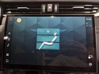 JAGUAR F-Pace usata, con USB