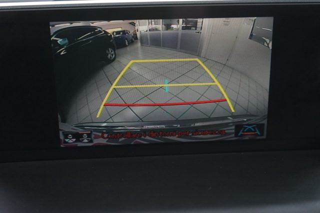 LEXUS NX 300h usata, con ESP