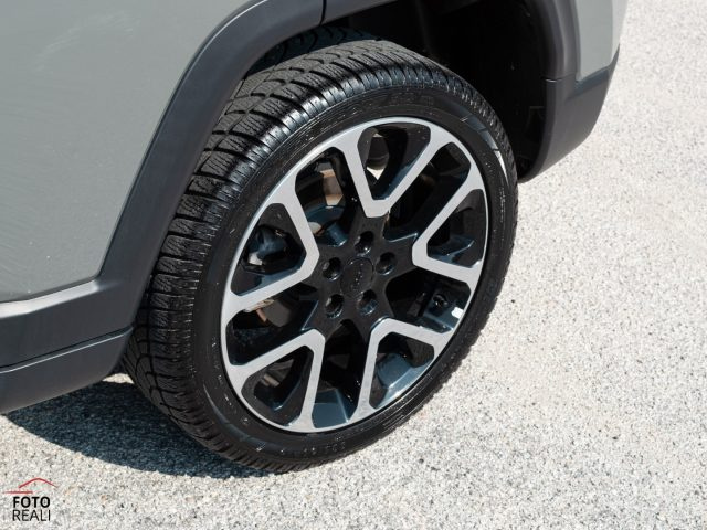 JEEP Compass usata, con Volante in pelle