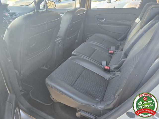 RENAULT Grand Scenic usata, con Chiusura centralizzata