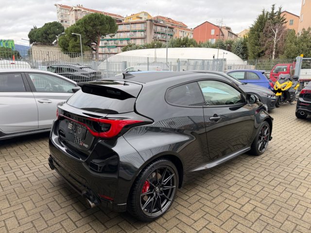 TOYOTA Yaris usata, con Autoradio