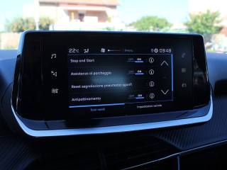 PEUGEOT 2008 usata, con Frenata d