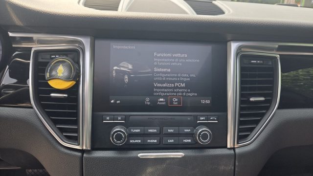 PORSCHE Macan usata, con Volante multifunzione