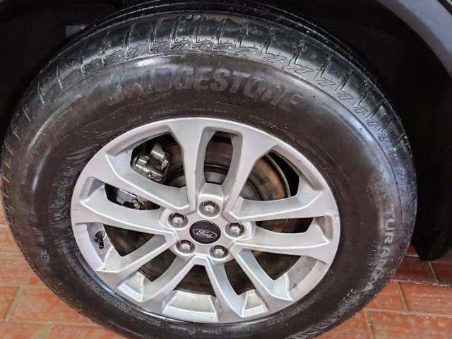 FORD Kuga usata, con Fendinebbia
