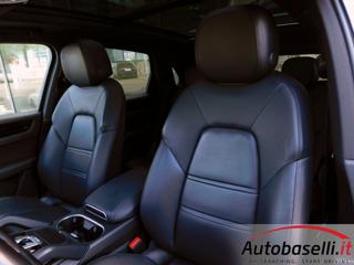 PORSCHE Cayenne usata, con Boardcomputer