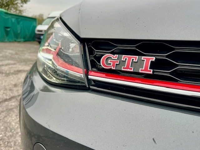 VOLKSWAGEN Golf GTI usata, con ESP