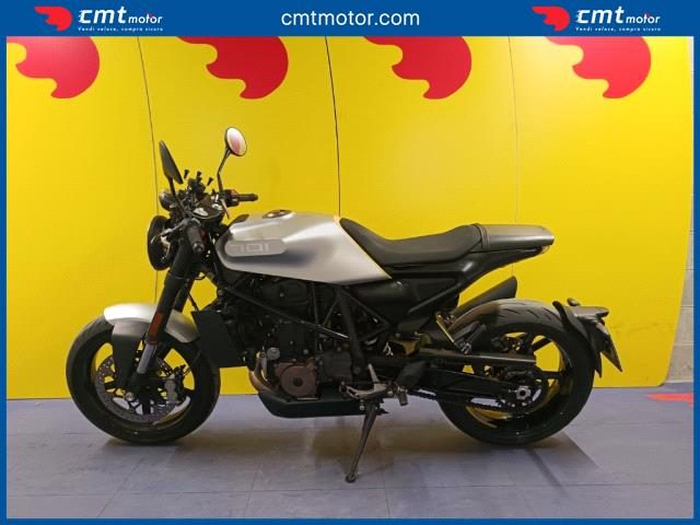 HUSQVARNA Vitpilen 701 usata 2