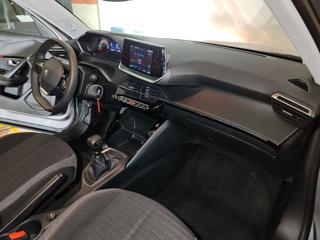PEUGEOT 2008 usata, con USB