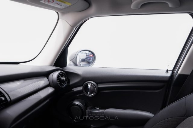 MINI Cooper D usata 23