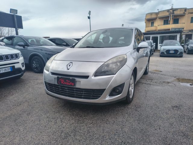 RENAULT Scenic usata, con Airbag
