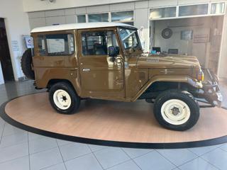 TOYOTA Land Cruiser usata 2