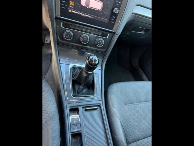 VOLKSWAGEN Golf usata, con Bracciolo