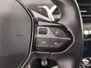 PEUGEOT 3008 usata, con USB