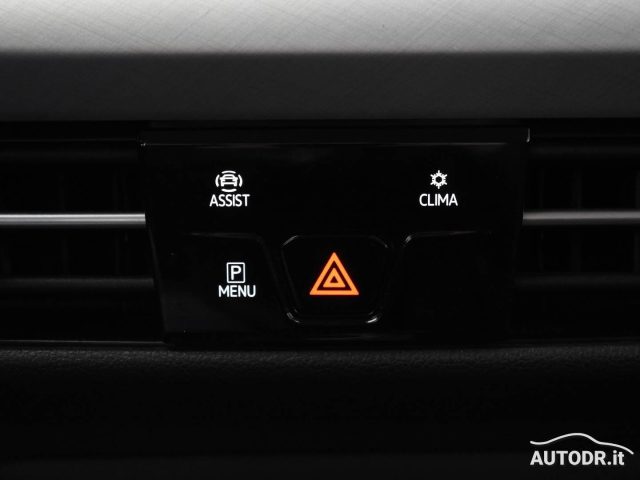VOLKSWAGEN Golf Variant usata, con MP3