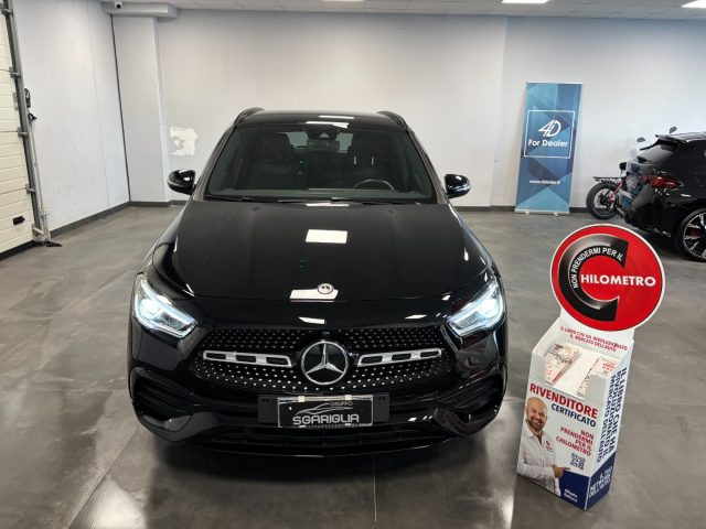 MERCEDES-BENZ GLA 180 usata, con Airbag