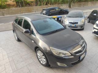 OPEL Astra usata, con Autoradio