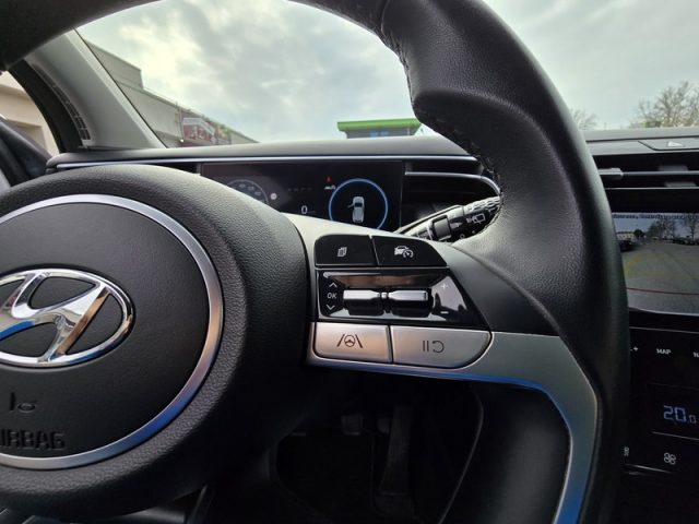 HYUNDAI Tucson usata, con Fari LED