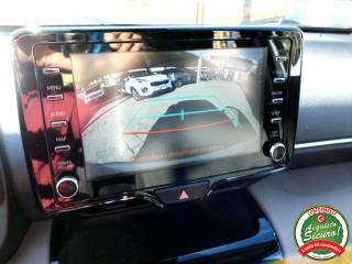 TOYOTA Yaris Cross usata, con Sistema di navigazione