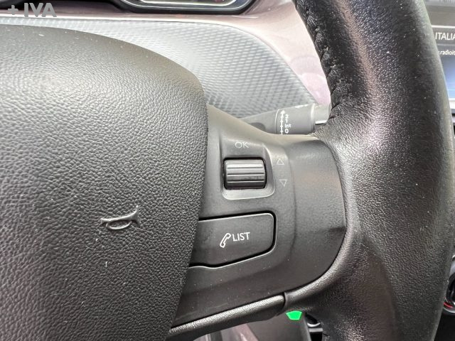 PEUGEOT 2008 usata 17